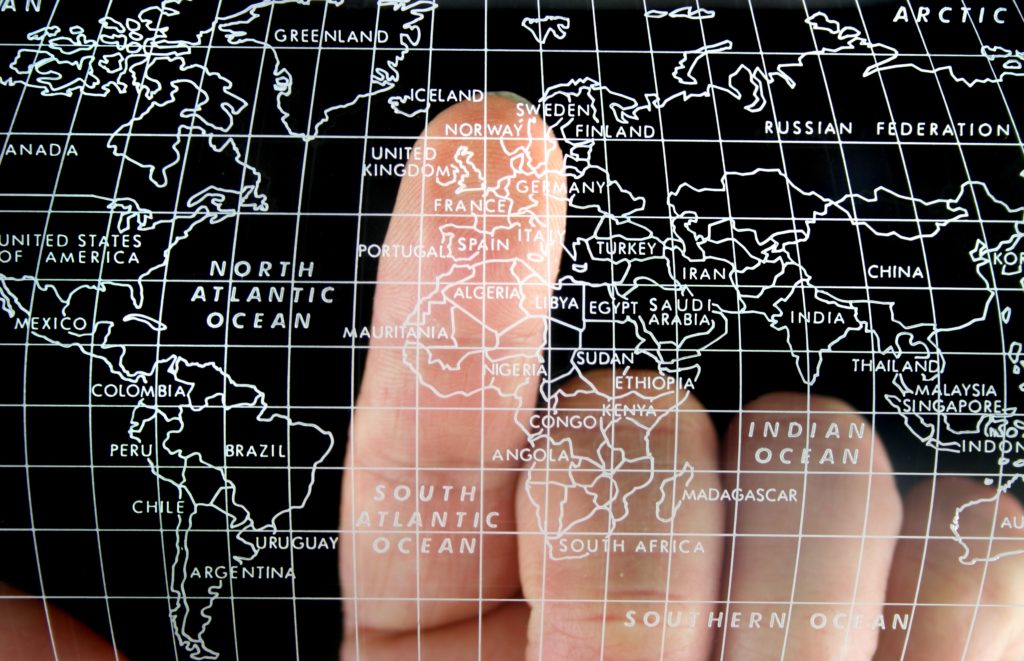 Géolocalisation de véhicules sur Internet au Cameroun